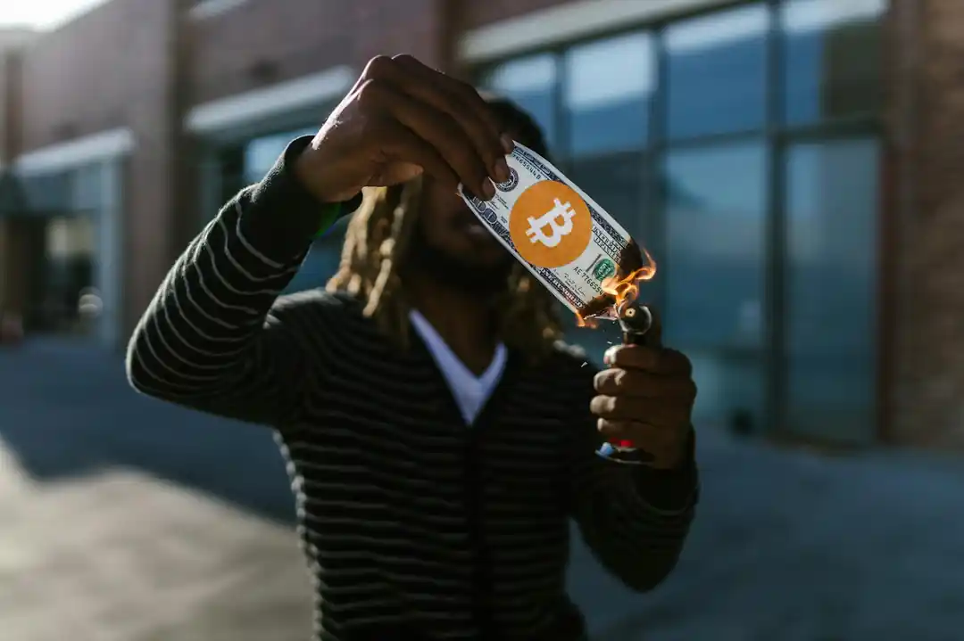 想靠比特幣致富?等等,這些血淋淋的風險你真的不能不知道