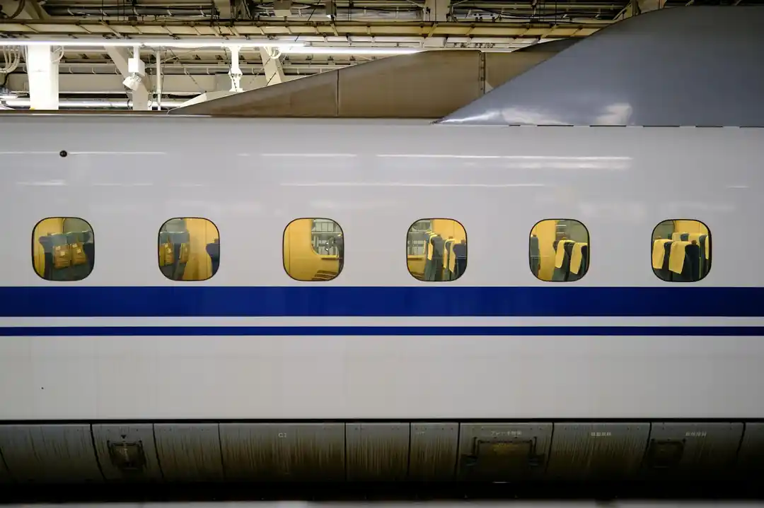 子連れ新幹線、もう怖くない!快適な旅を叶える座席選びと賢い準備術