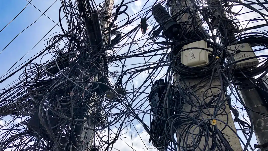 別讓方便變災難:如何正確使用延長線,避免家庭火災的隱形殺手