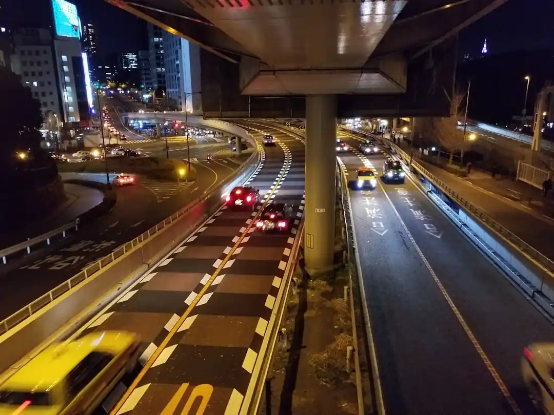 【初心者必見】日本の高速道路の走り方と基本ルールを徹底解説!