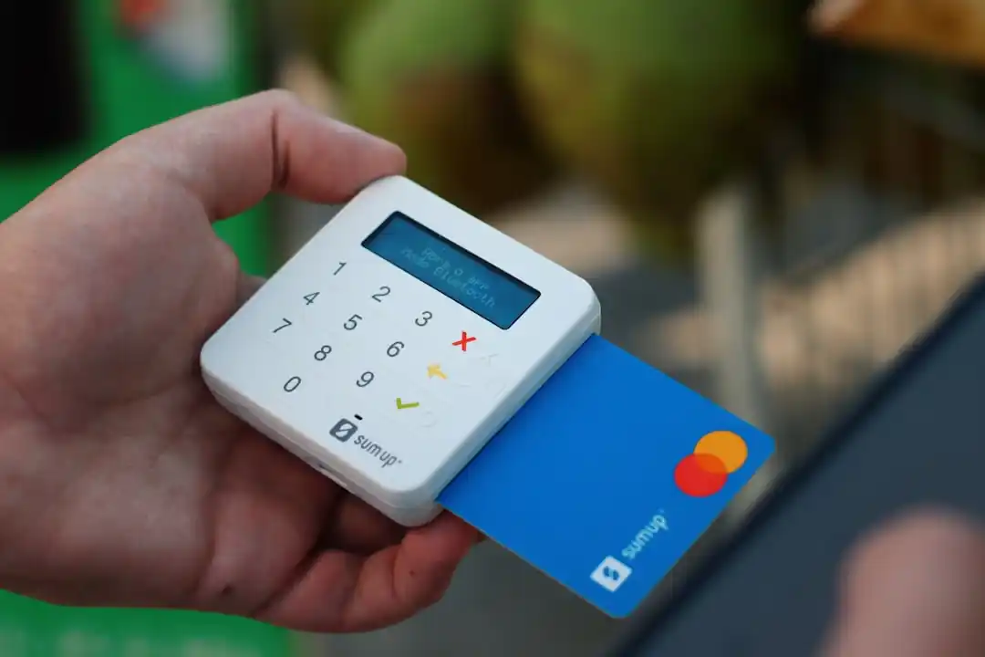 自分の店舗に仮想通貨決済を導入する手順とメリット